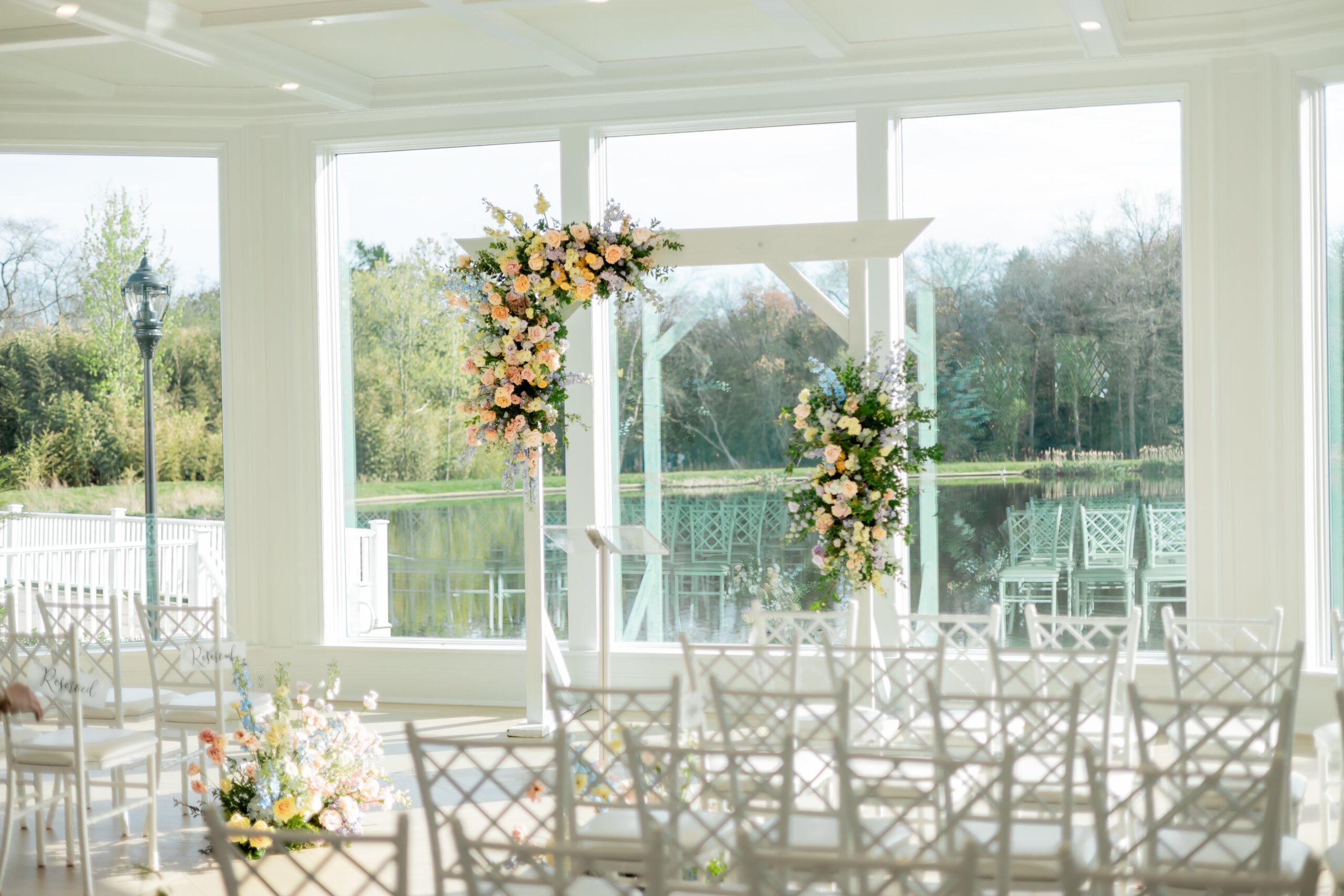 Summer Wedding Flowers – Floral Guide for Outdoor Weddings