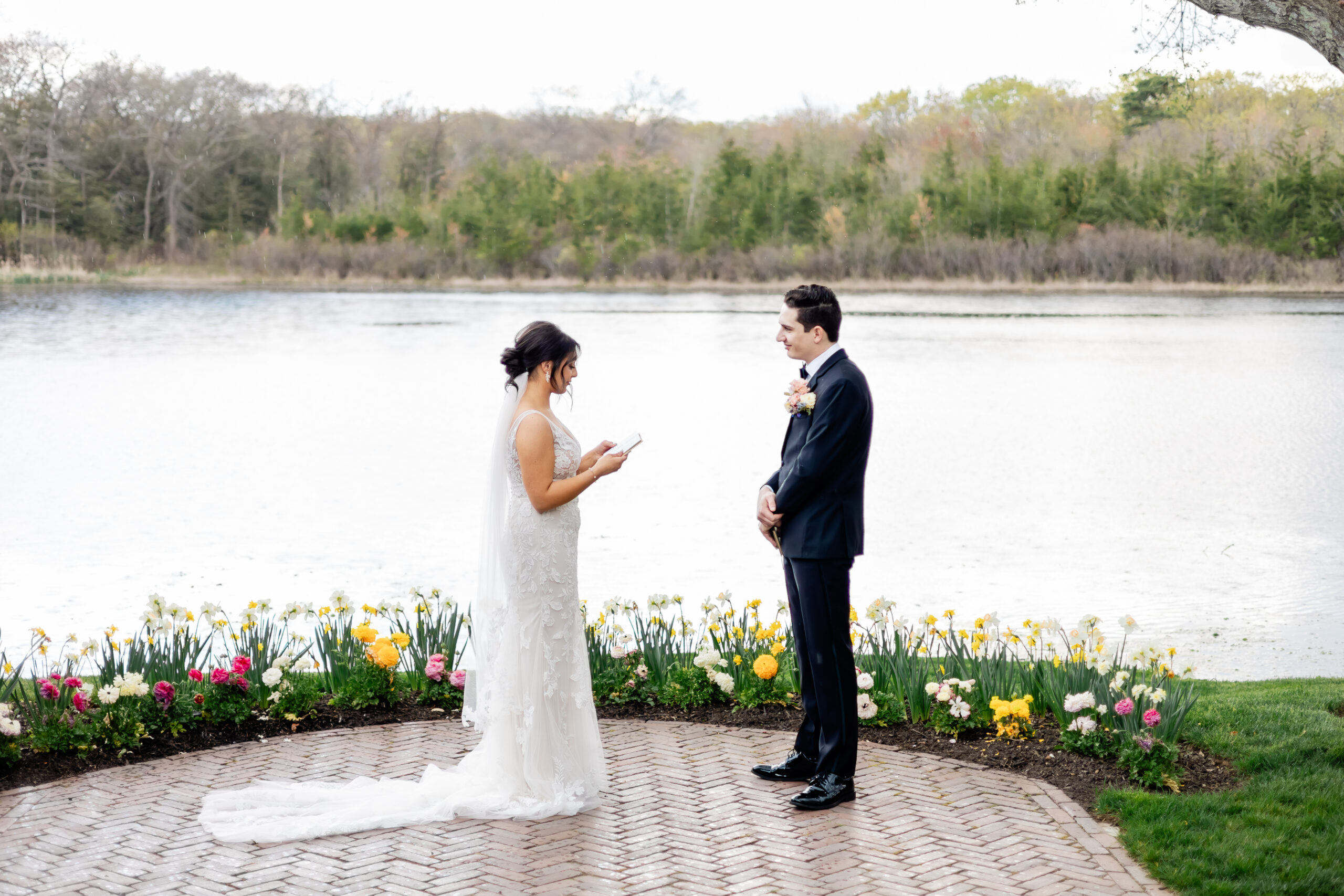 How to Write Your Own Wedding Vows – Wedding Vow Ideas