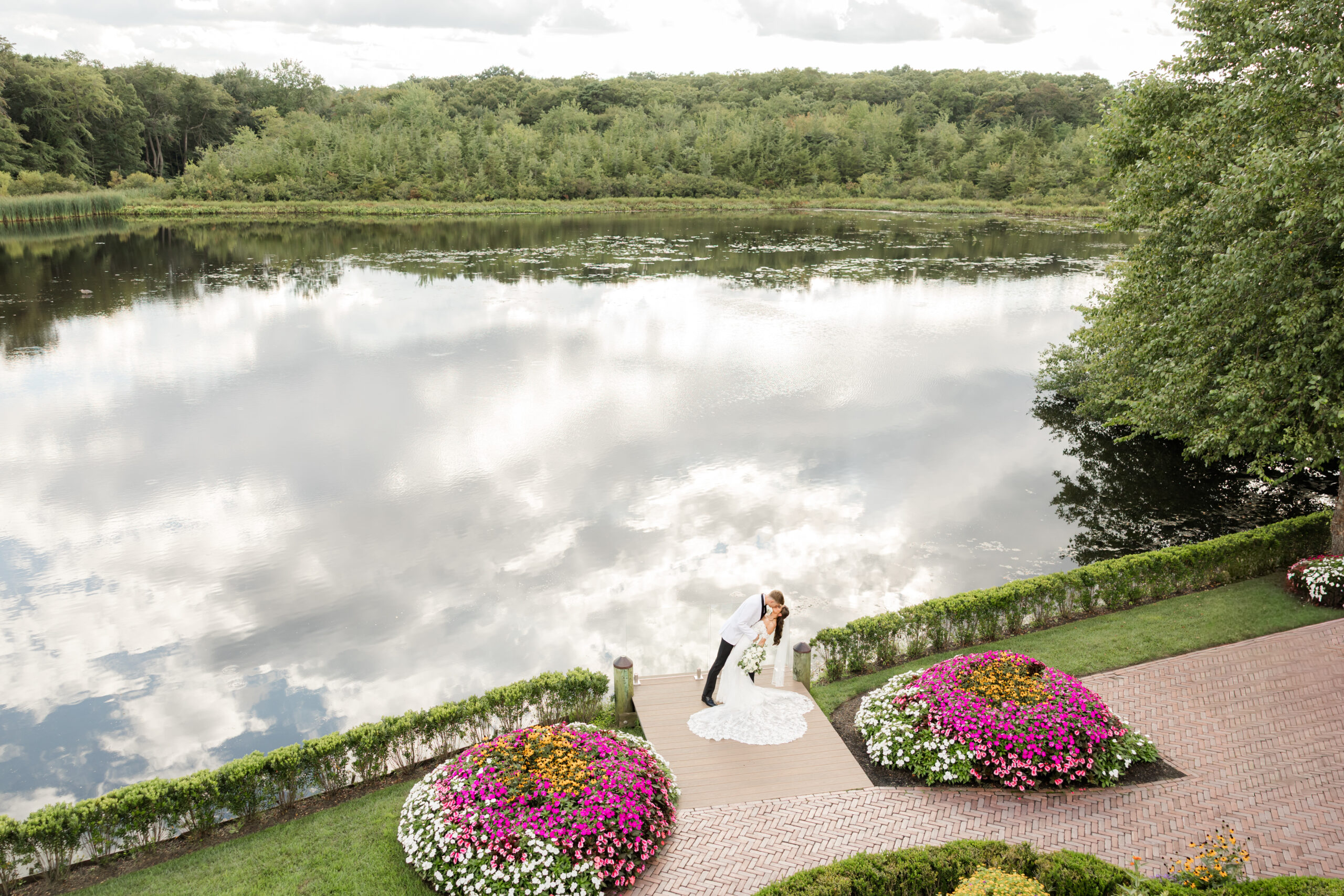 Wedding Day Timeline - Tips for a Smooth Experience
